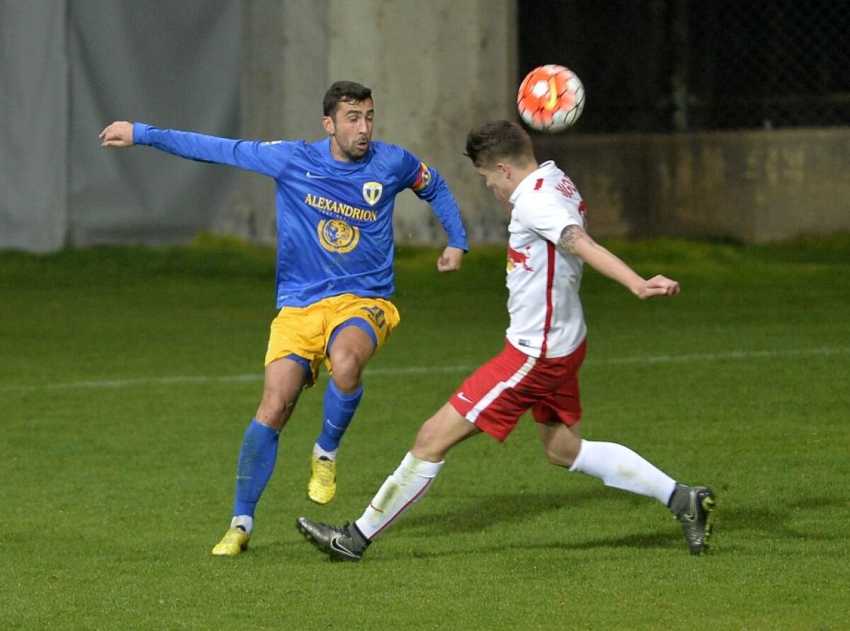 GALERIE FOTO Petrolul, doar egal cu satelitul lui Red Bull Salzburg » Ultimul transfer al ploieștenilor, prima declarație în presa din România: "Sînt încrezător că ne vom salva"