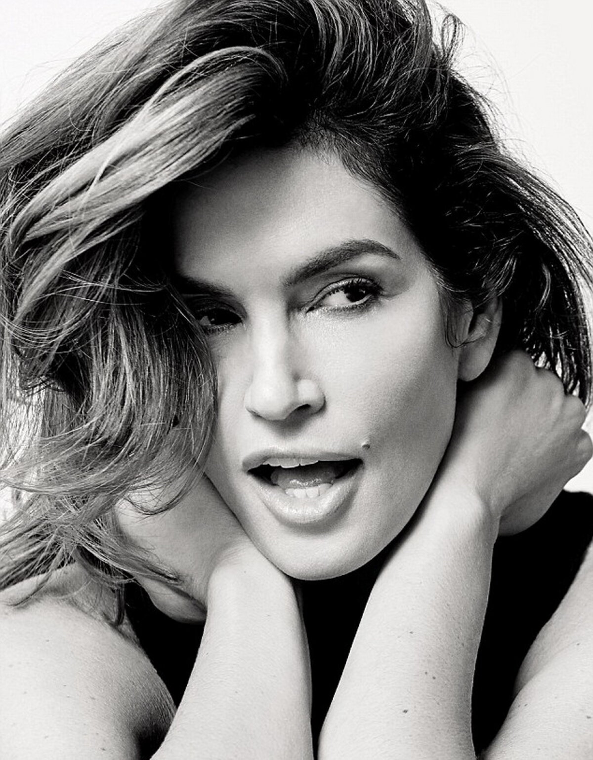 Cindy Crawford şi-a anunţat retragerea din modelling, la vîrsta de 50 de ani