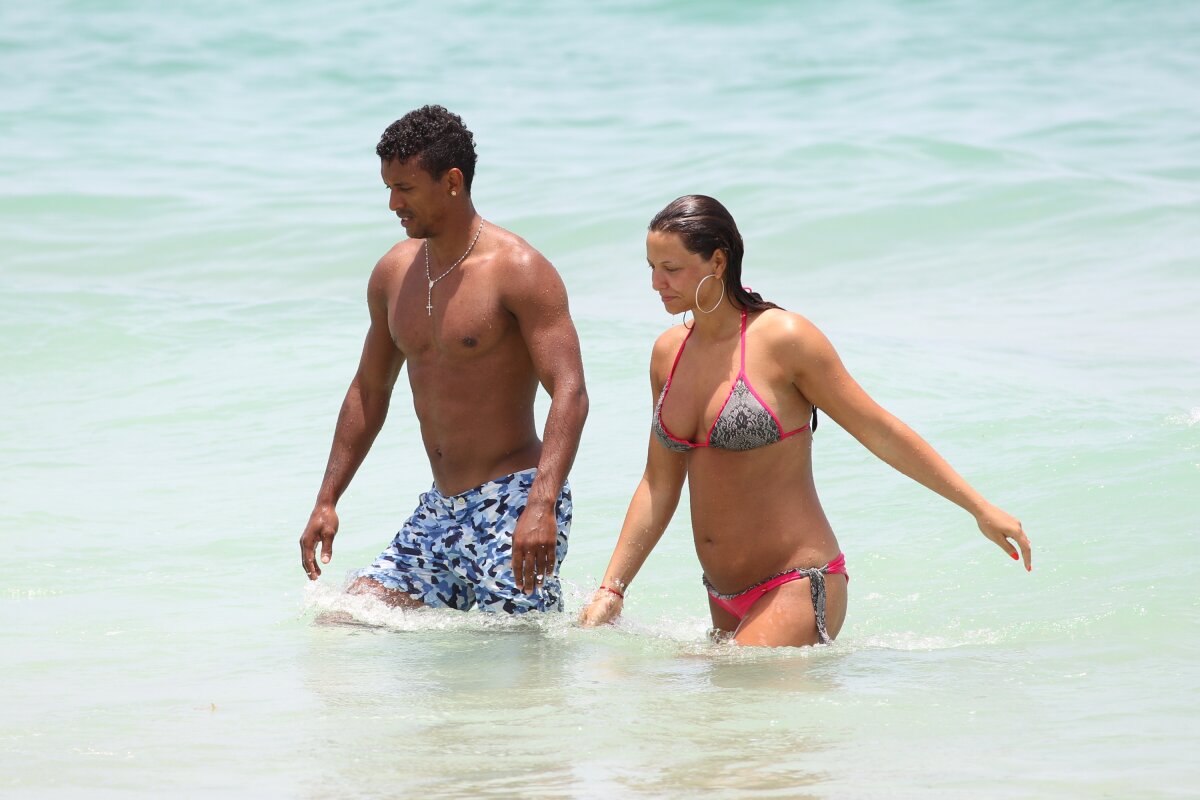 FOTO Echipa pe primul loc! Jucătorul care a preferat să fie părăsit de soție în loc să se transfere în China