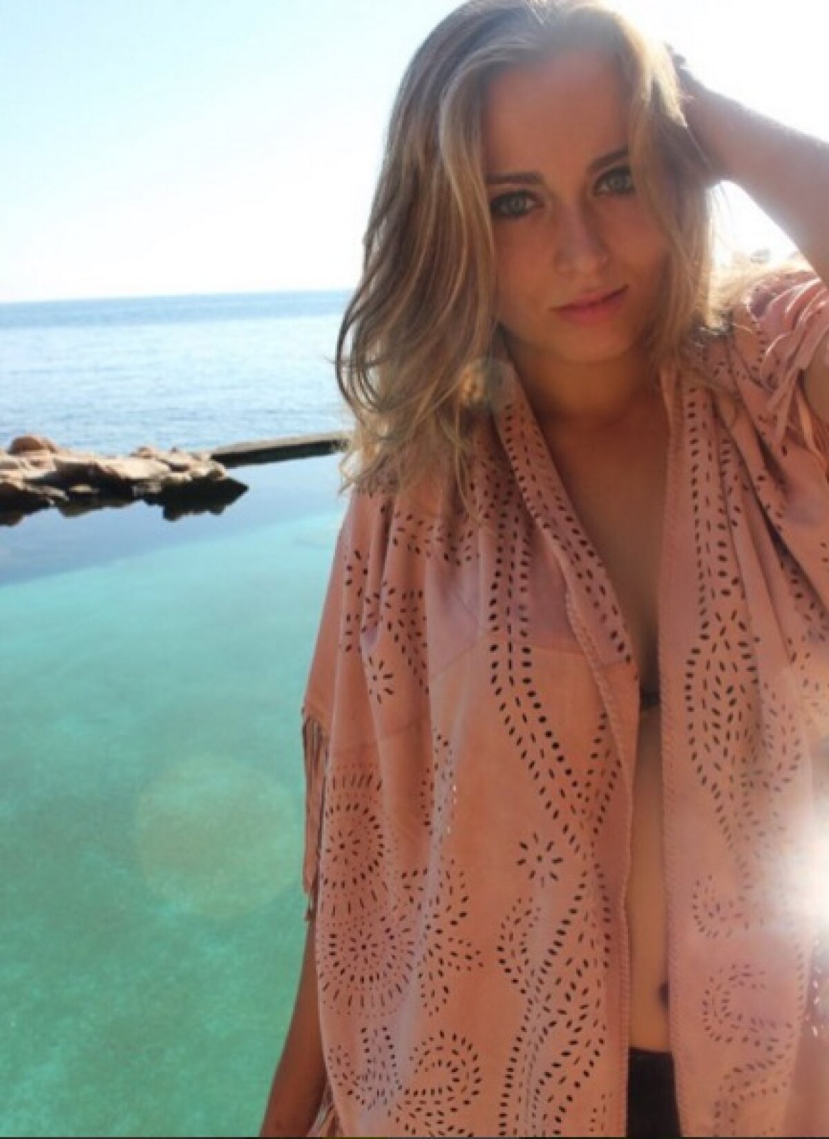 GALERIE FOTO Ea este noua frumusețe a tenisului mondial » La 18 ani, "Shakirova" atrage deja toate privirile