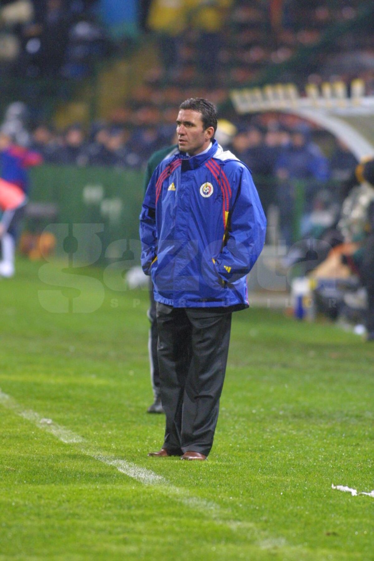 VIDEO Gică Hagi, la 51 de ani! Imagini de colecție cu "Regele" de-a lungul carierei » 10 lucruri inedite pe care puţini le ştiu despre cel mai mare fotbalist român