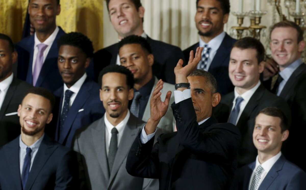 FOTO și VIDEO Obama a primit-o pe Golden State Warriors la Casa Albă » Președintele american a făcut show: l-a imitat pe Curry și a avut un mare regret: "Speram să vină și Riley"