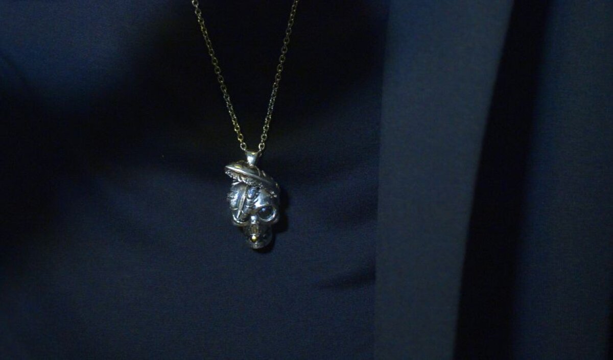 FOTO Dark Alibec » Denis a impresionat cu accesorii de peste 6.000 de lei după amicalul României! Ce a declarat