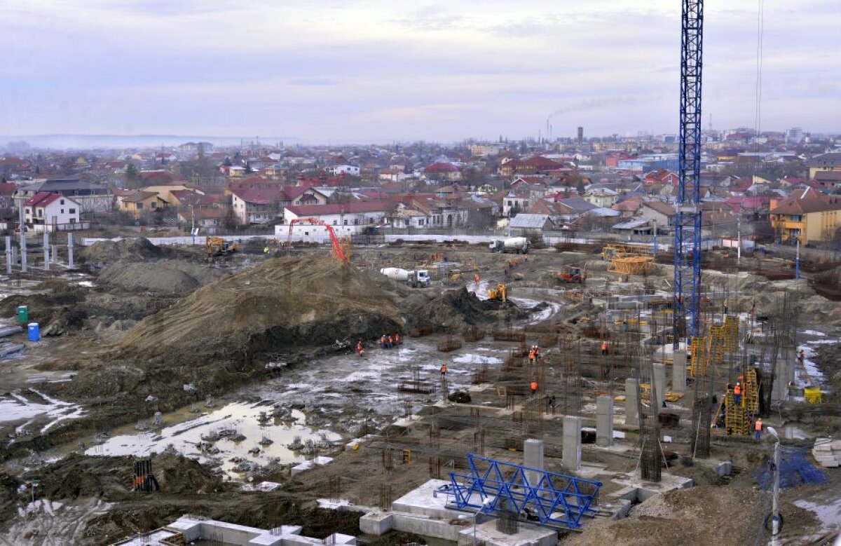 GALERIE FOTO Stadionul Craiovei crește mare! Ultimele imagini de pe șantierul din Bănie: progrese remarcabile