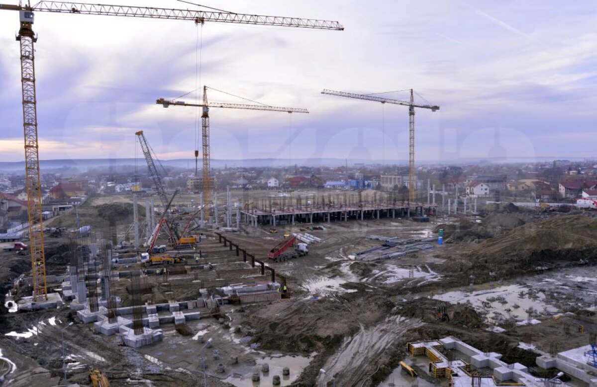 GALERIE FOTO Stadionul Craiovei crește mare! Ultimele imagini de pe șantierul din Bănie: progrese remarcabile