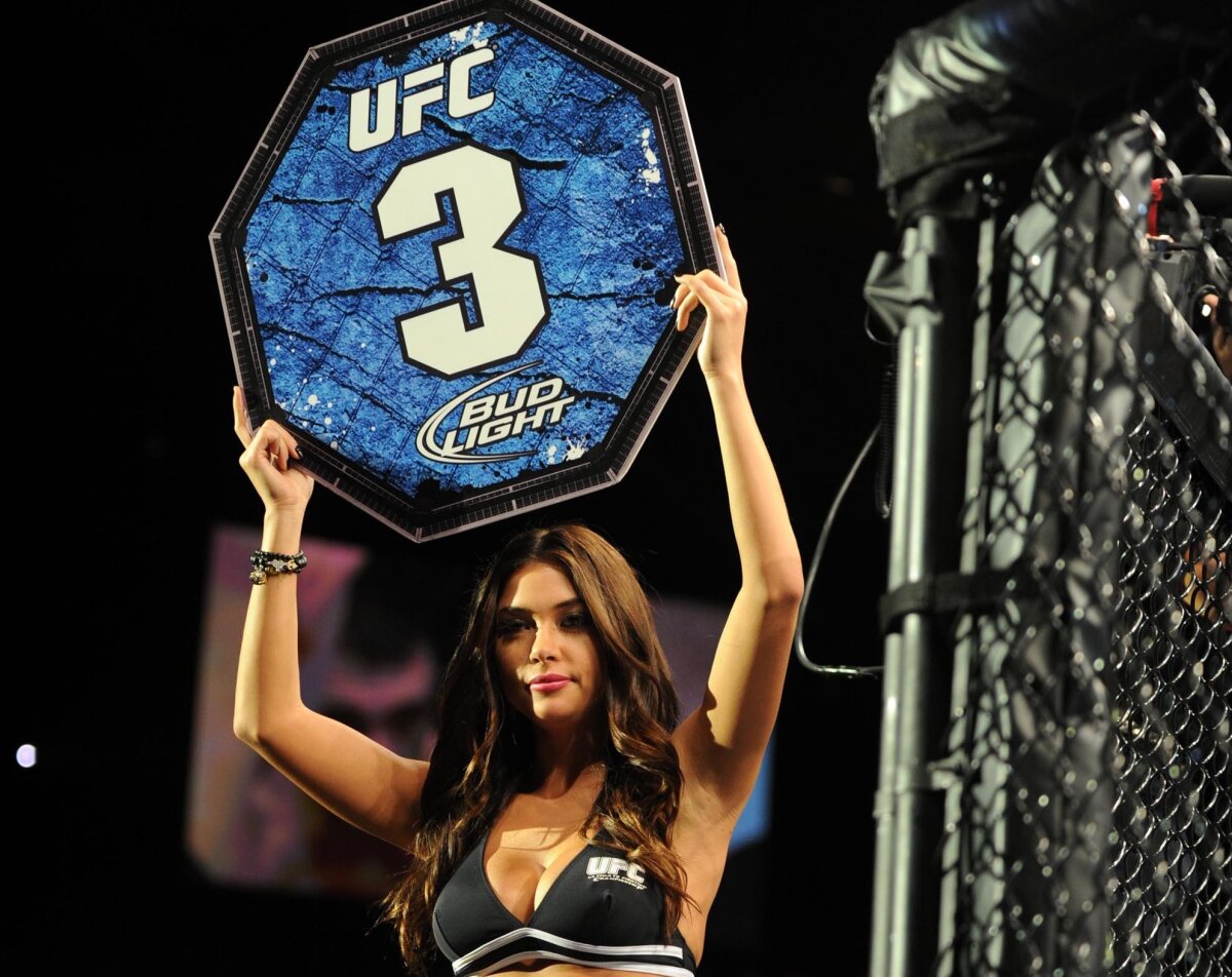 FOTO Zeița ringului! A fost aleasă cea mai frumoasă fată din MMA: ”Am cei mai loiali fani”