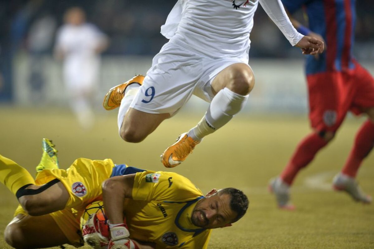 VIDEO și FOTO Victorie a Pandurilor la ASA, 1-0, îndelung contestată de gazde » A debutat Mutu