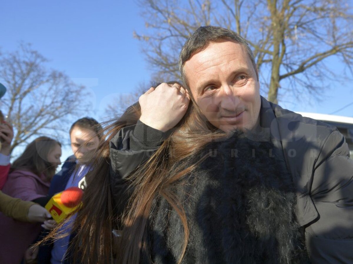 A vorbit în fața Penitenciarului Jilava » Primele declarații ale lui Mihai Stoica după eliberare: "Cum mă urc în mașină, îl sun pe Becali"