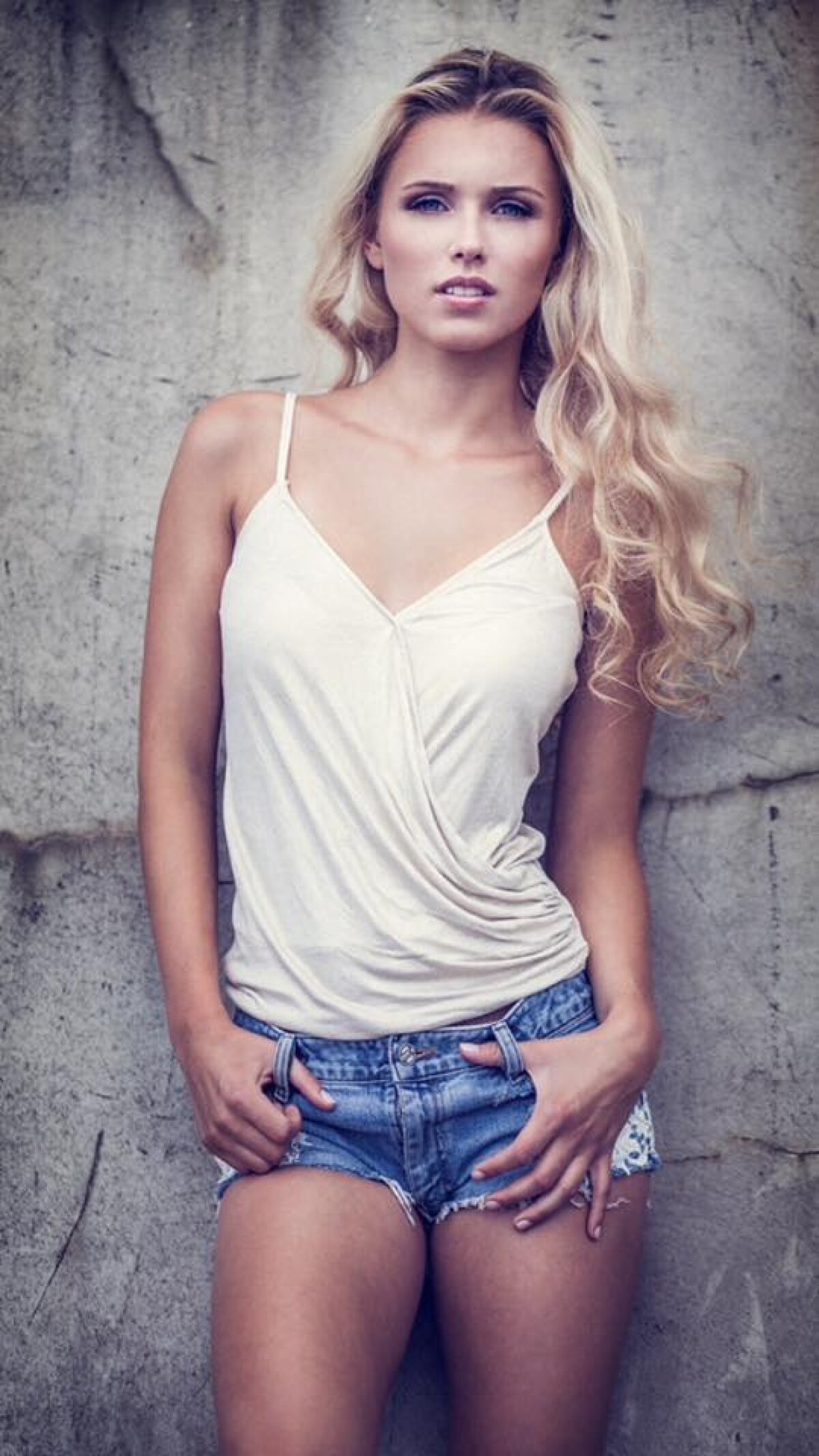 FOTO A dat lovitura! Marco Reus a cucerit una din cele mai rîvnite fotomodele din Germania