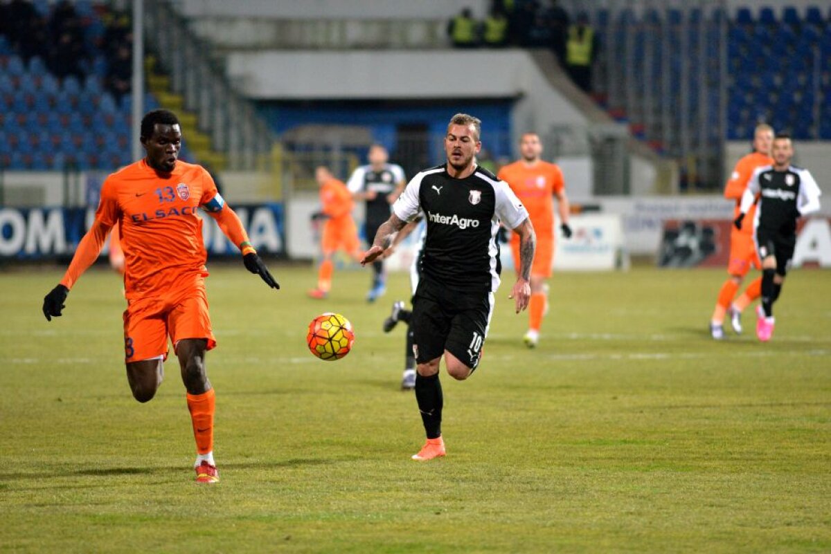 VIDEO+FOTO FC Botoșani - Astra 0-1. Echipa lui Șumudică supraviețuiește grație lui Teixeira!