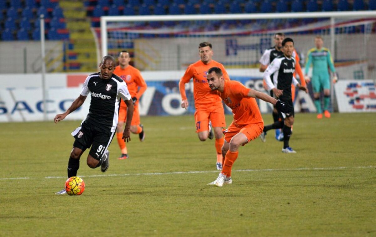 VIDEO+FOTO FC Botoșani - Astra 0-1. Echipa lui Șumudică supraviețuiește grație lui Teixeira!