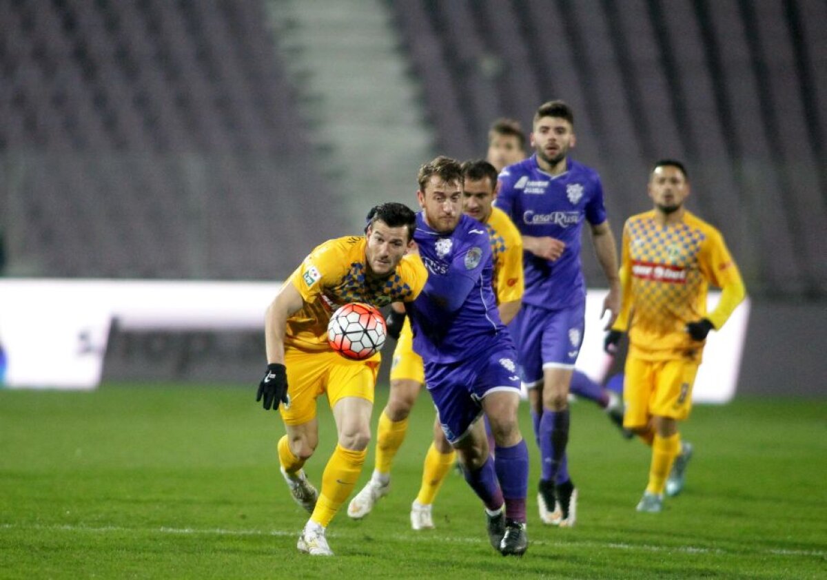 VIDEO + FOTO ACS Poli bate Petrolul, scor 1-0, iar prahovenii par condamnați la retrogradare 