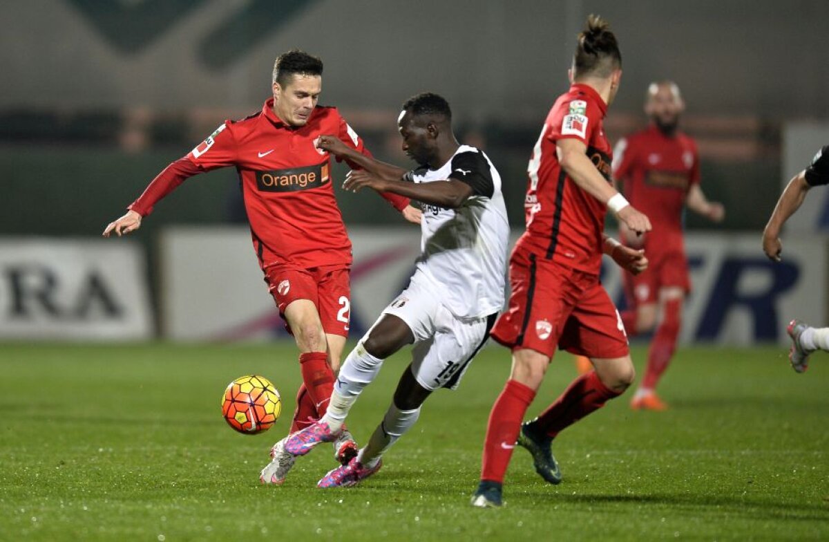 VIDEO și FOTO Egal cu scandal la Giurgiu! Astra - Dinamo 1-1, iar echipa lui Șumudică e prima la finalul sezonului regulat