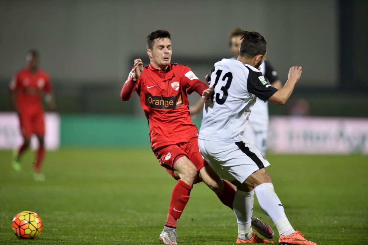 VIDEO și FOTO Egal cu scandal la Giurgiu! Astra - Dinamo 1-1, iar echipa lui Șumudică e prima la finalul sezonului regulat