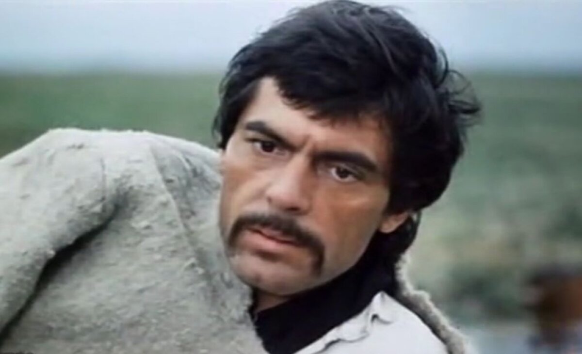 Cornel Dinu a lovit din nou! Comparația pe care o face între un fotbalist din România și personajul dintr-un film: "Parcă e el"