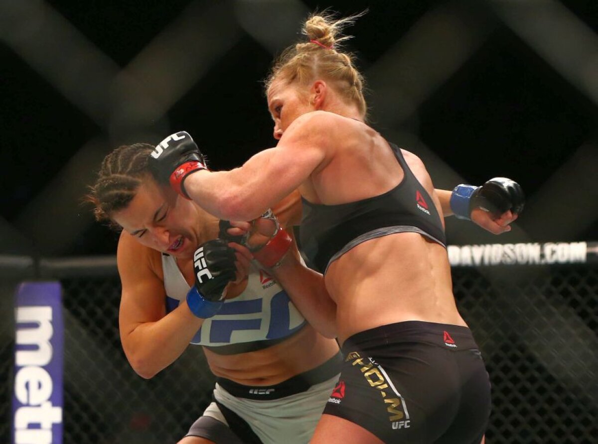 VIDEO + FOTO Spectacol total în UFC » Înfrângere şoc! McGregor şi Holm au pierdut surprinzător