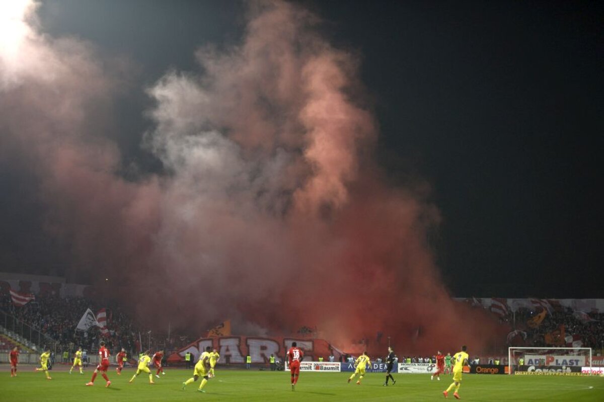 VIDEO+FOTO X pentru Șumi » 1-1 într-un Derby de România cu spectacol și nervi!