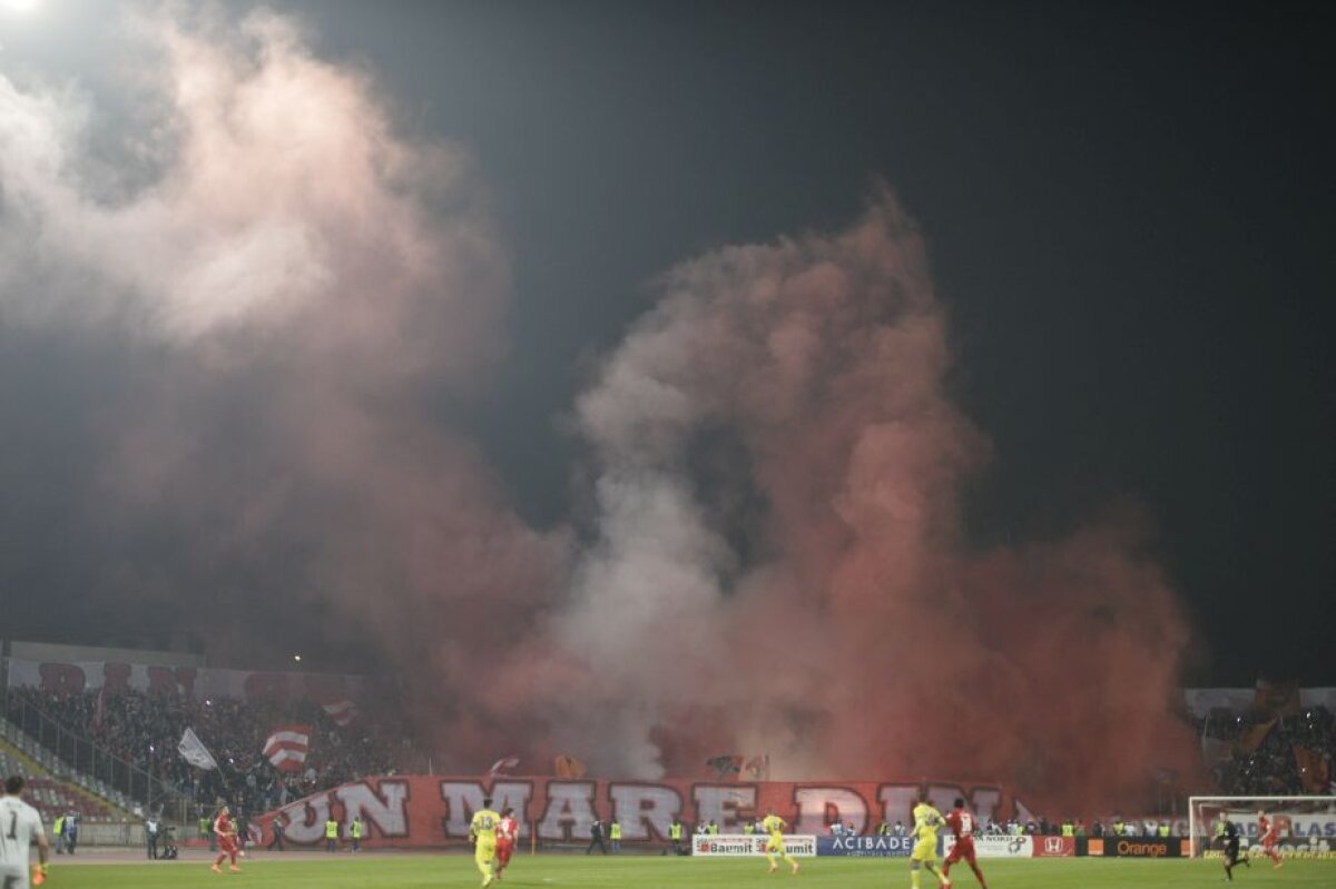 VIDEO + FOTO Derby din nou! Spectacol pirotehnic la Derby de România