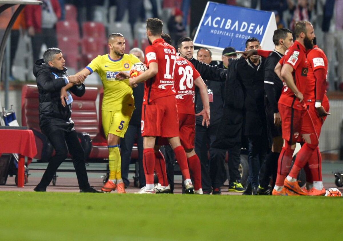 VIDEO+FOTO X pentru Șumi » 1-1 într-un Derby de România cu spectacol și nervi!