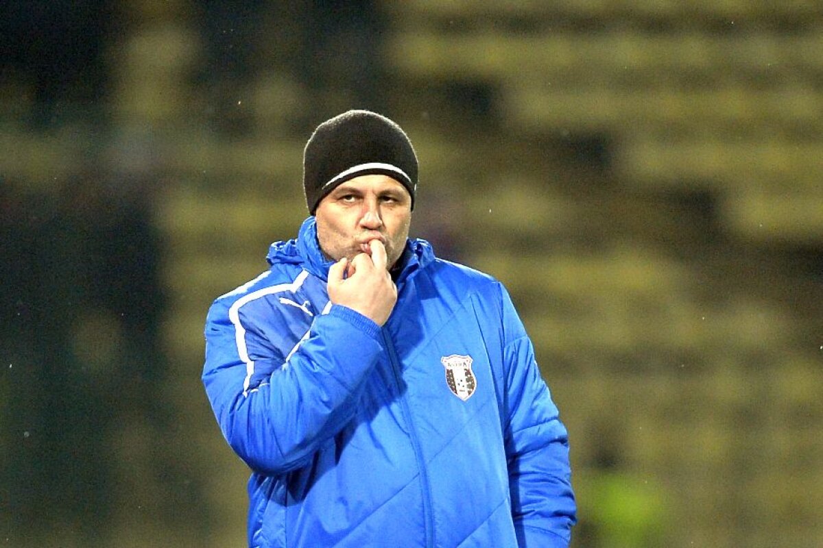 FOTO EXCLUSIV Şumudică, trei gesturi golănești către fanii Stelei