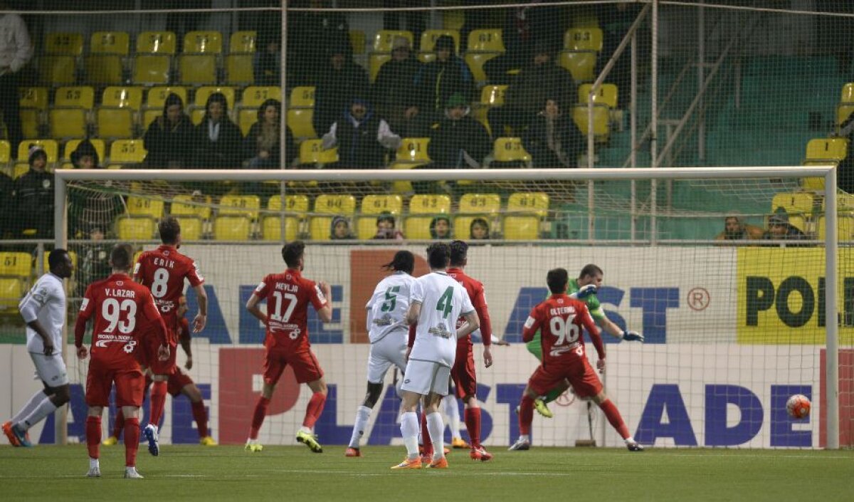 VIDEO+FOTO Vai de capul lor! "Câinii" au fost umiliți de Chiajna în semifinalele Cupei » 3 goluri cu capul