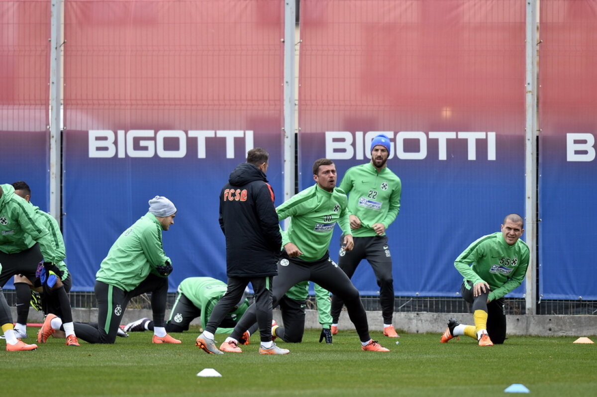 GALERIE FOTO + VIDEO Marica a lipsit de la antrenamentul Stelei » Reghe a avut un nou jucător la dispoziție