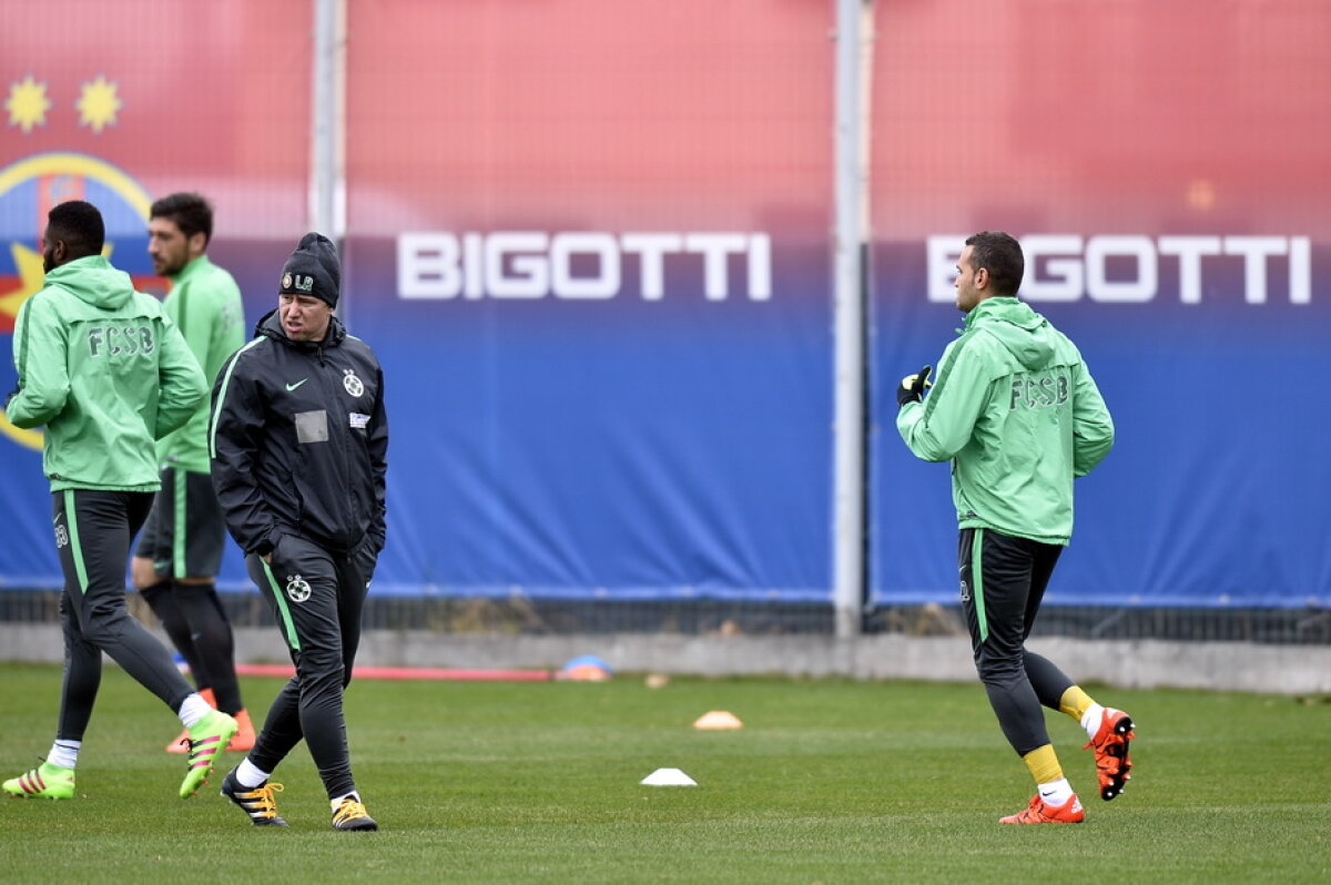 GALERIE FOTO + VIDEO Marica a lipsit de la antrenamentul Stelei » Reghe a avut un nou jucător la dispoziție