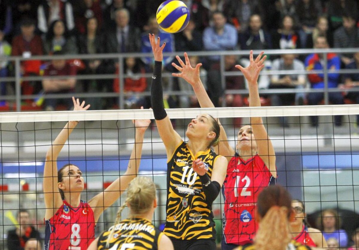 FOTO Performanță unică pentru voleiul feminin din România » CSM București s-a calificat în finala Challenge Cup