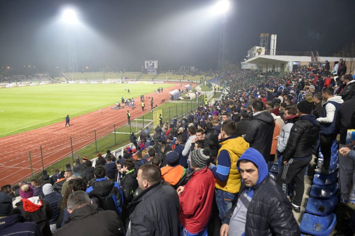 VIDEO+FOTO Reghe - Șumi 2-0 » Steaua a învins Astra și s-a apropiat la trei puncte de giurgiuveni