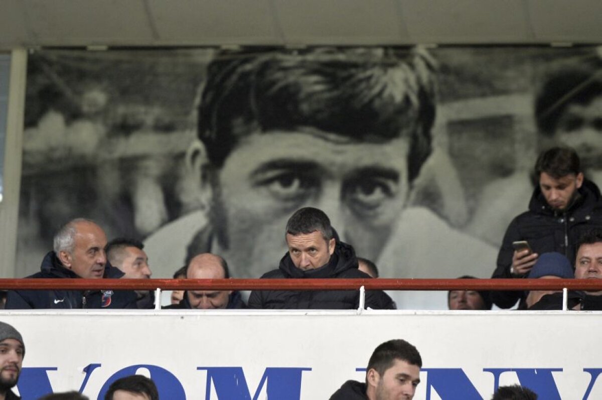 VIDEO+FOTO Reghe - Șumi 2-0 » Steaua a învins Astra și s-a apropiat la trei puncte de giurgiuveni