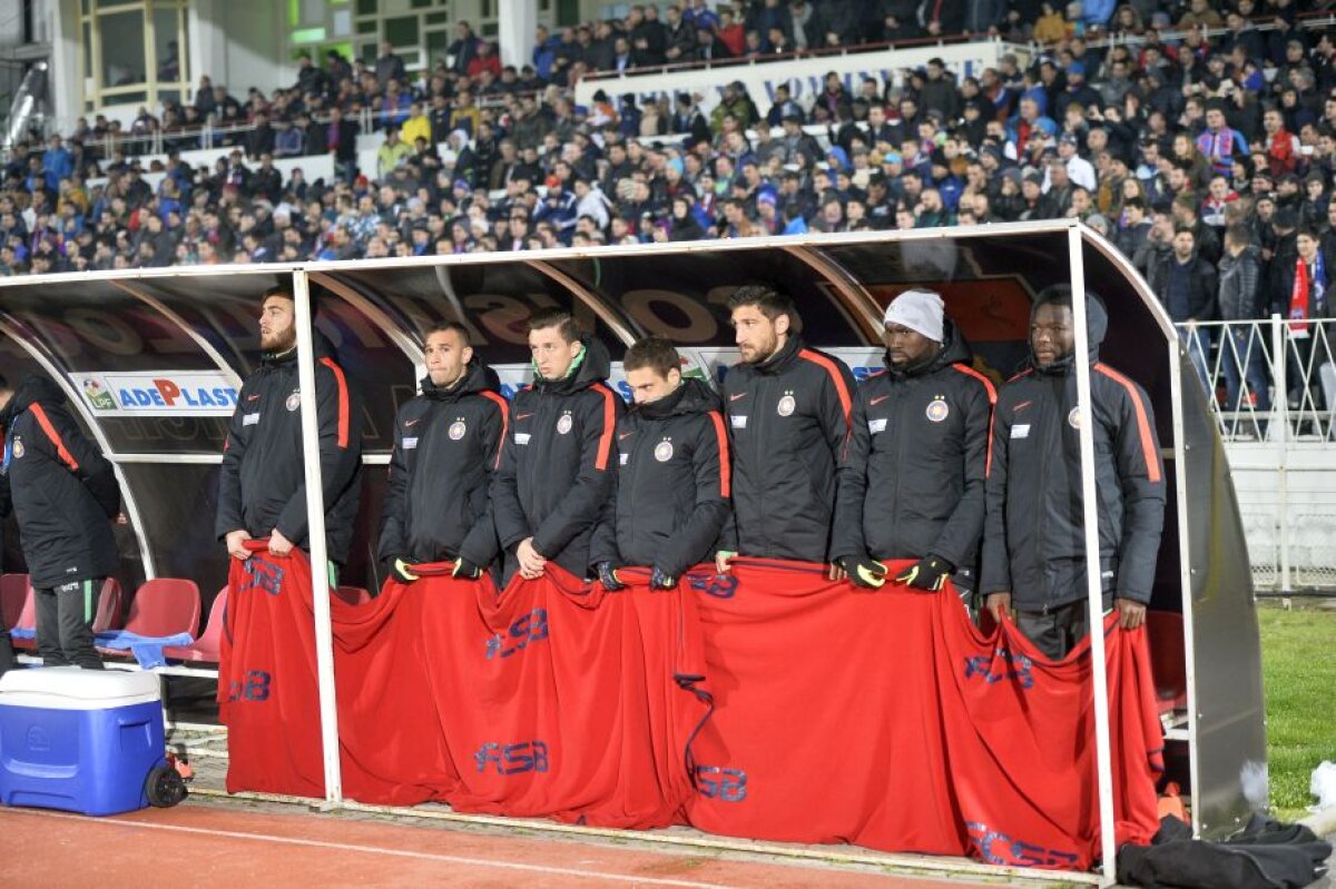 VIDEO+FOTO Reghe - Șumi 2-0 » Steaua a învins Astra și s-a apropiat la trei puncte de giurgiuveni