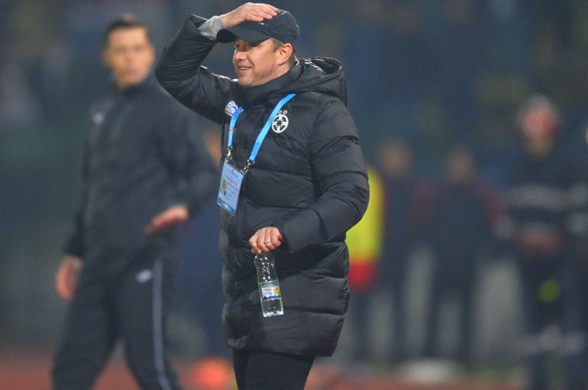 VIDEO+FOTO Reghe - Șumi 2-0 » Steaua a învins Astra și s-a apropiat la trei puncte de giurgiuveni