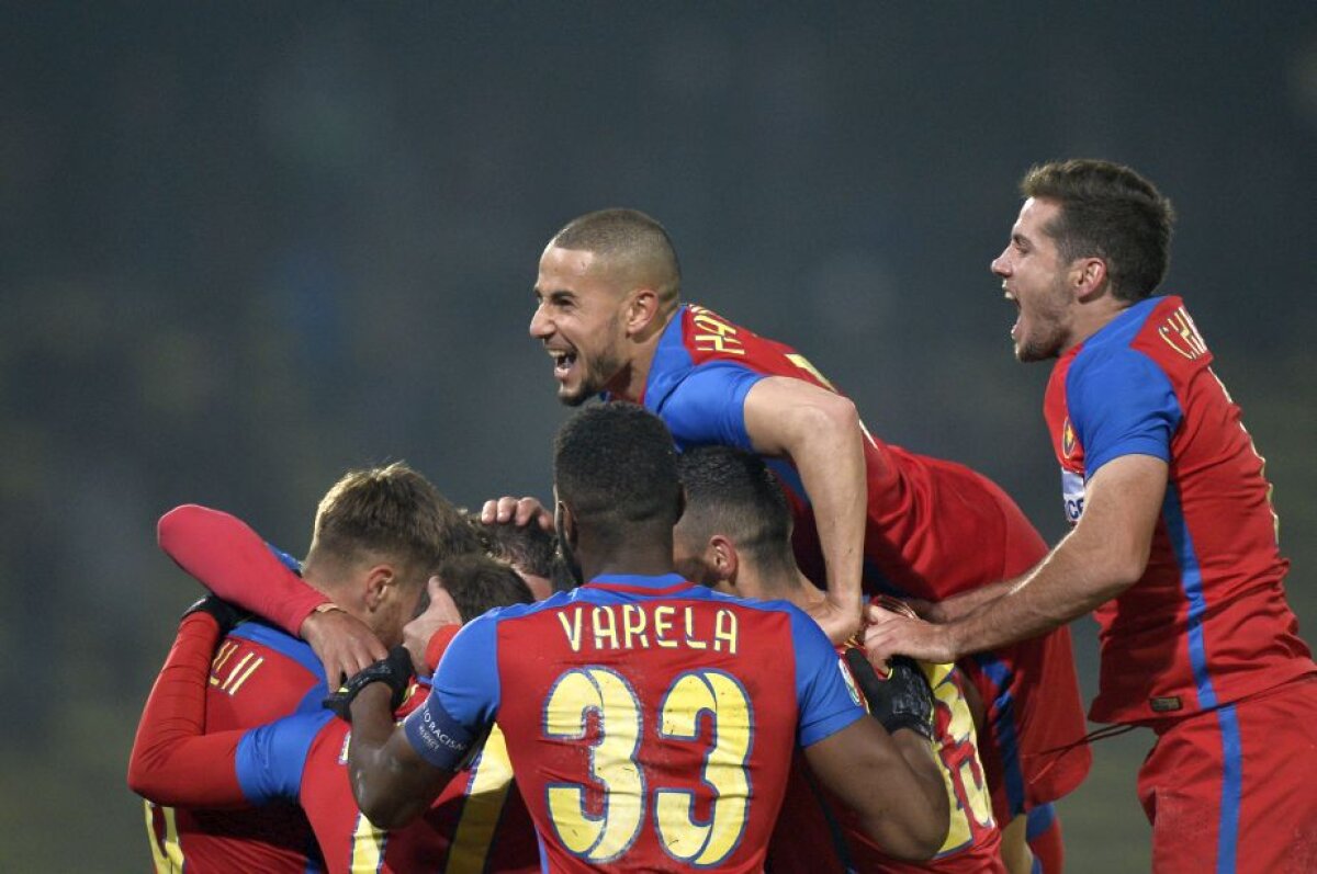 VIDEO+FOTO Reghe - Șumi 2-0 » Steaua a învins Astra și s-a apropiat la trei puncte de giurgiuveni