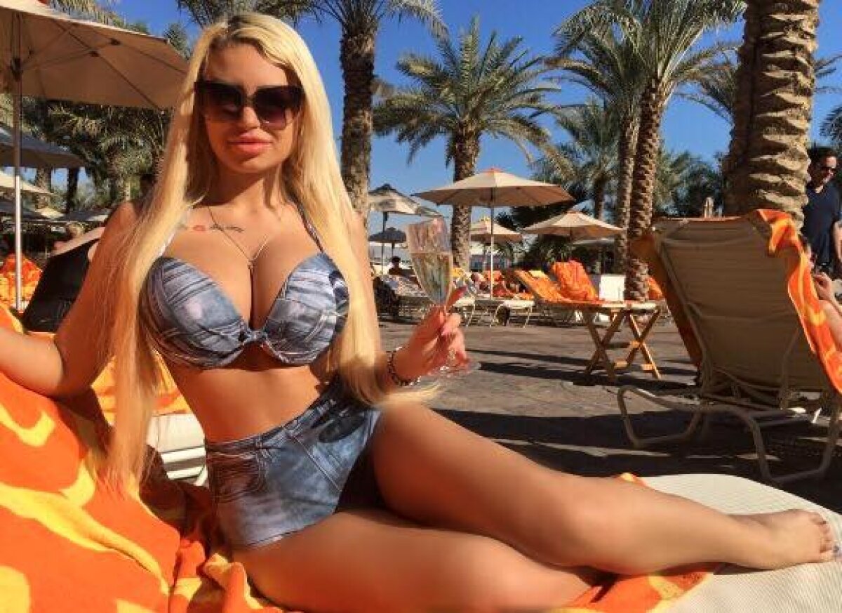 GALERIE FOTO Această româncă a înnebunit internetul! Ipostazele în care se pozează bomba sexy adună mii de like-uri în doar câteva minute