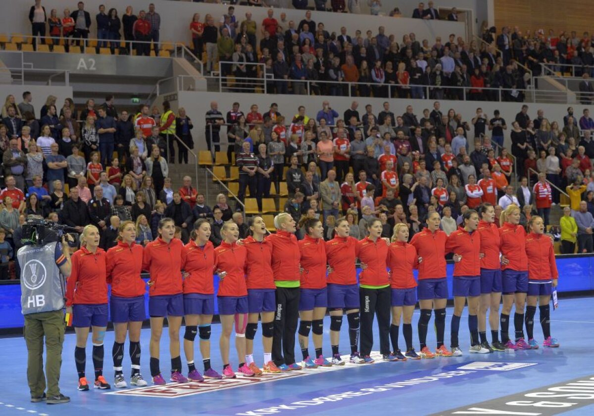 FOTO BOMBARDAMENT! România pune la pământ Danemarca în primul meci pentru Rio! #BravoFETELOR