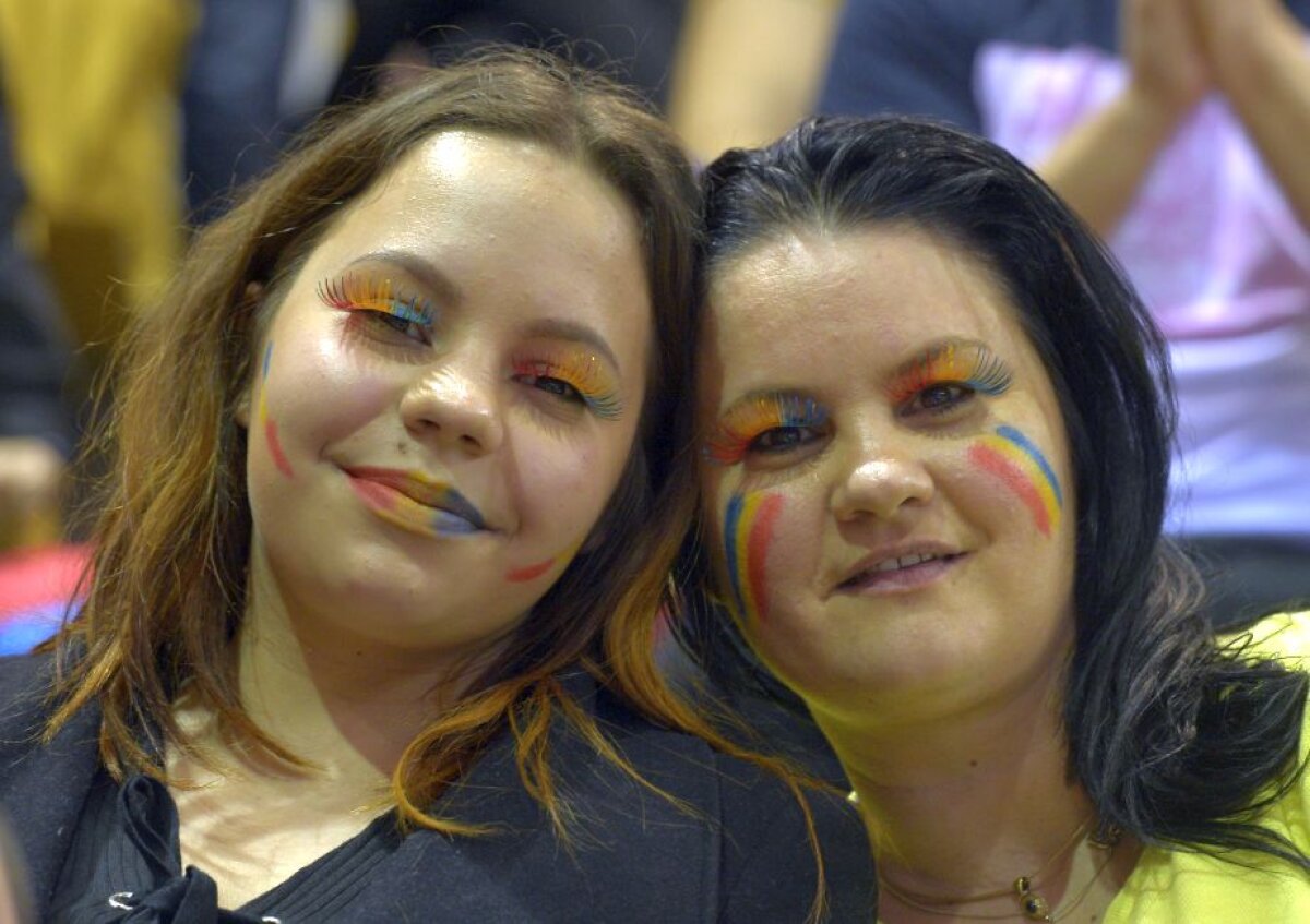 FOTO BOMBARDAMENT! România pune la pământ Danemarca în primul meci pentru Rio! #BravoFETELOR