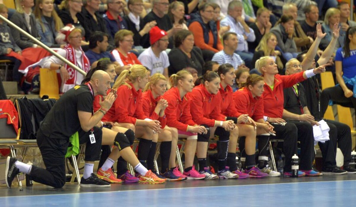 FOTO BOMBARDAMENT! România pune la pământ Danemarca în primul meci pentru Rio! #BravoFETELOR