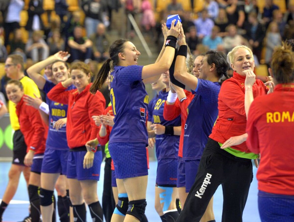 FOTO BOMBARDAMENT! România pune la pământ Danemarca în primul meci pentru Rio! #BravoFETELOR