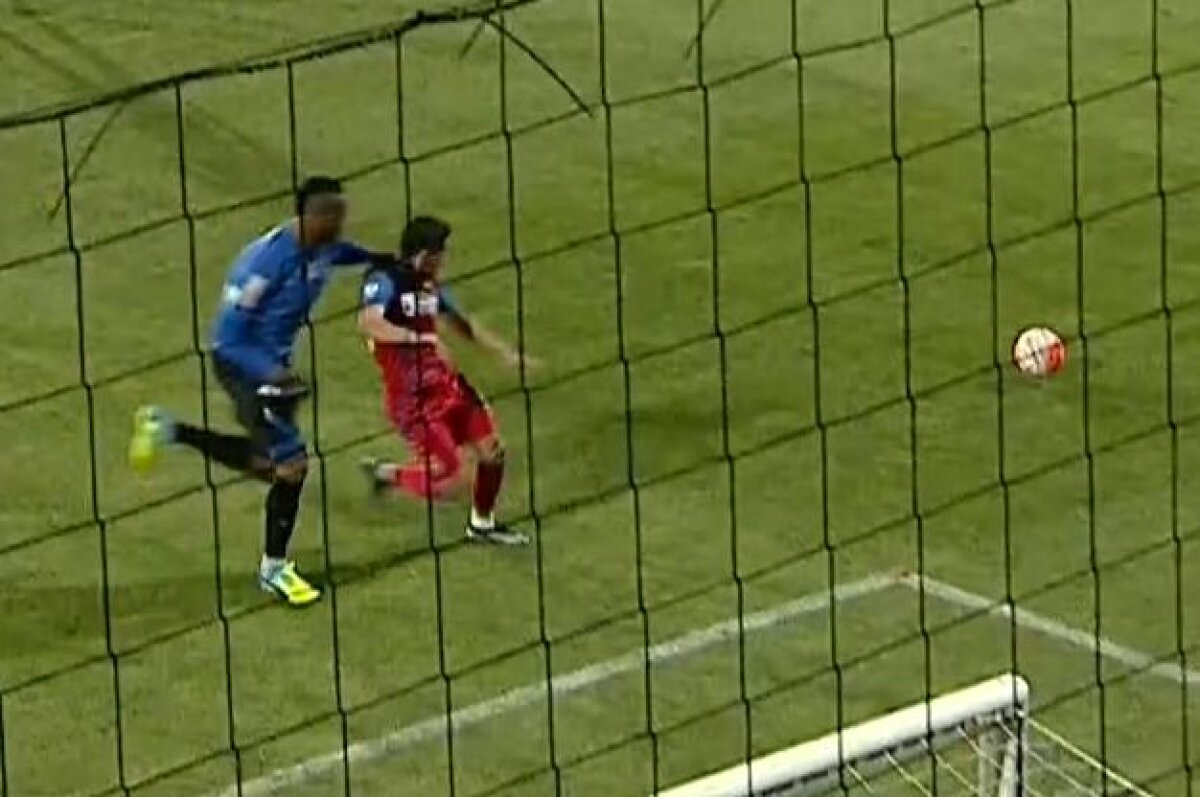 FOTO Steaua bârsană » Gafele arbitrilor au influențat rezultatul din Viitorul - Steaua 1-3 » Henț și un penalty ușor!