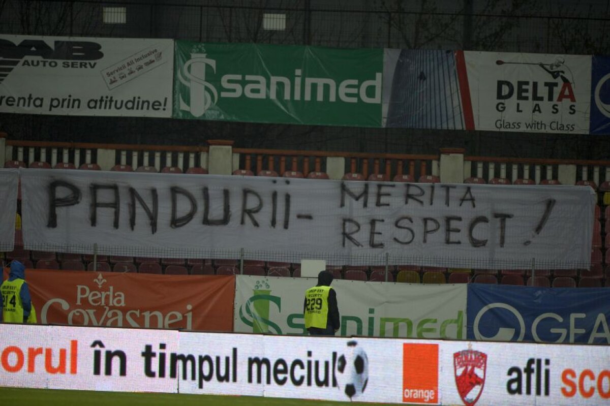 VIDEO+FOTO Dinamo a fost egalată în ultimul minut de Pandurii, 1-1, și a ratat șansa să o ajungă pe Steaua