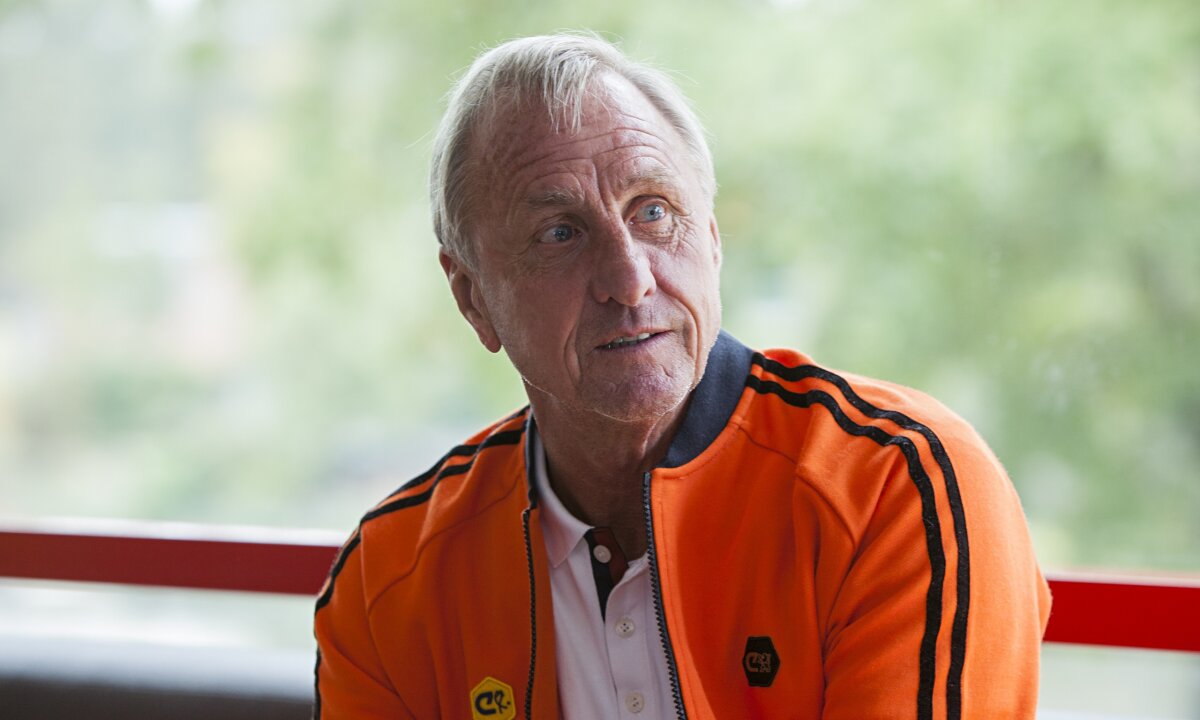 Johan Cruyff a decedat azi! Fostul mare fotbalist a pierdut lupta cu cancerul. 3 povești cu Hagi, Gică Popescu și Liță Dumitru