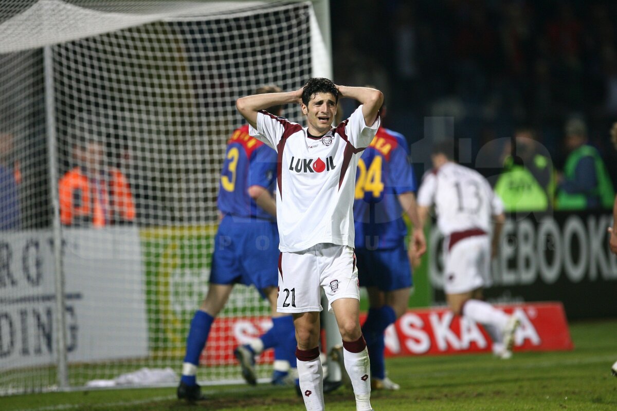 GALERIE FOTO 10 ani de la sfertul de Cupa UEFA Steaua - Rapid » Enigma lui Răzvan Lucescu: "Cred că niciodată nu voi găsi răspunsul la întrebarea asta!"