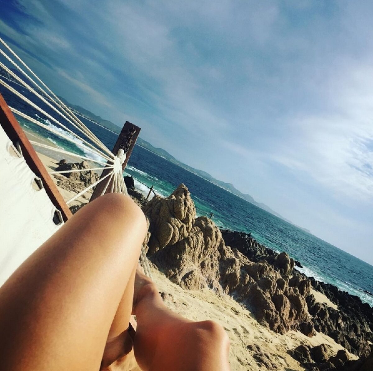 FOTO Lipsită de griji! Cum își petrece Maria Șarapova timpul în așteptarea sentinței WTA