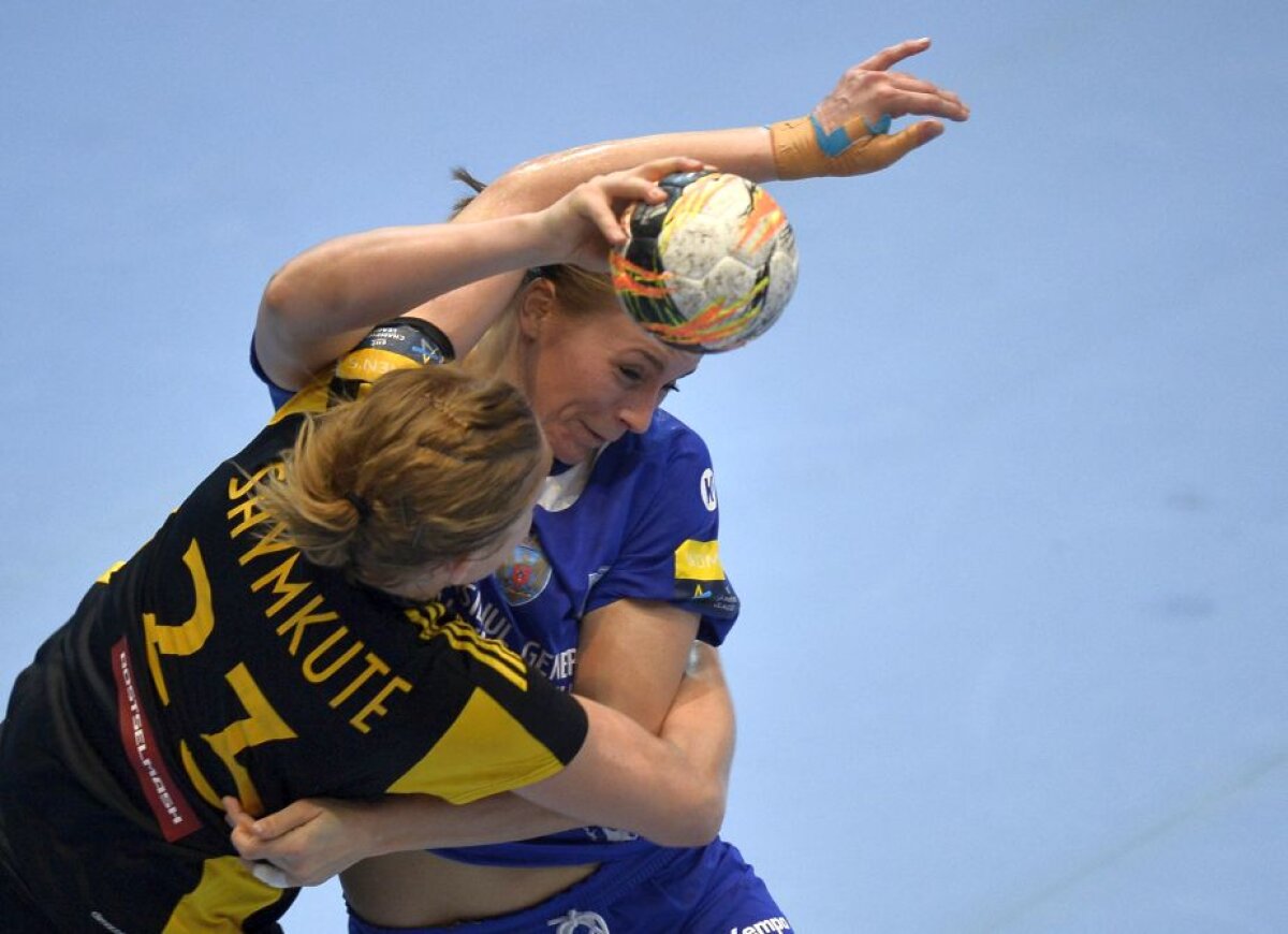 FOTO Dramatism în sferturile Ligii Campionilor la handbal » CSM București - Rostov Don 26-25