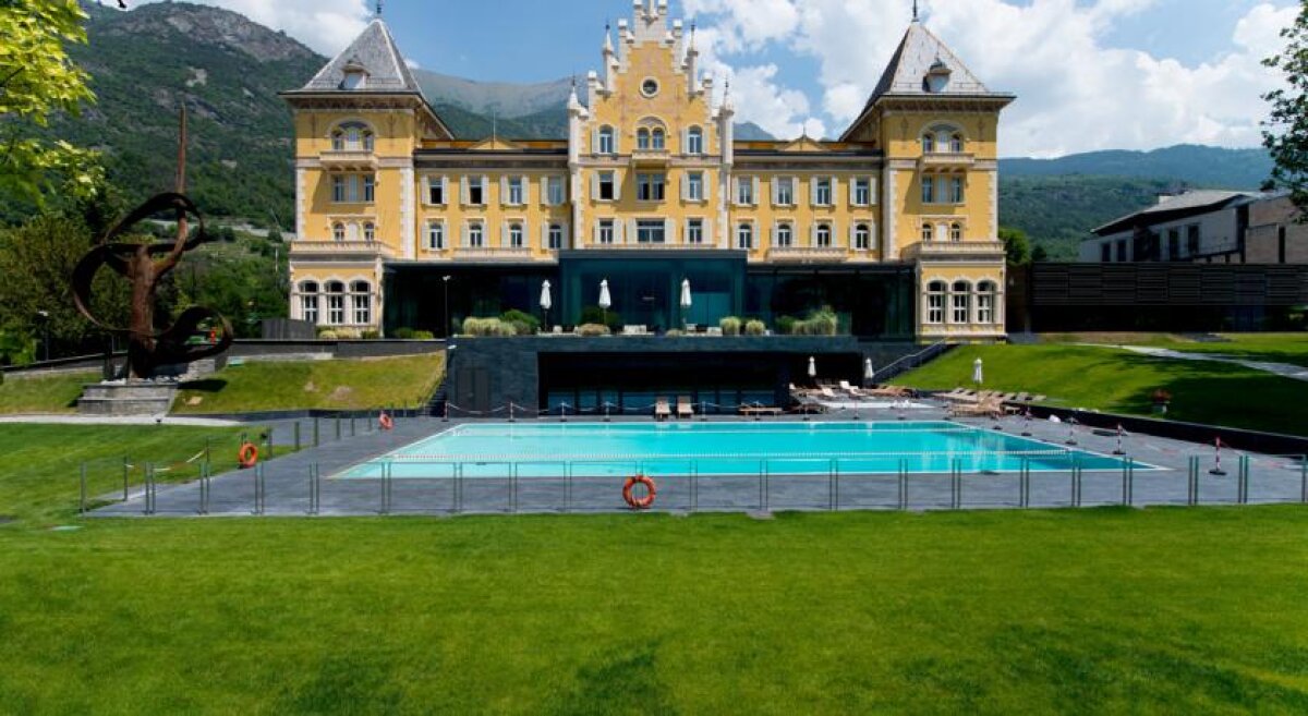 EXCLUSIV Toate detaliile turneului de pregătire al naționalei înainte de EURO 2016 » FOTO Lux și rafinament pentru "tricolori"