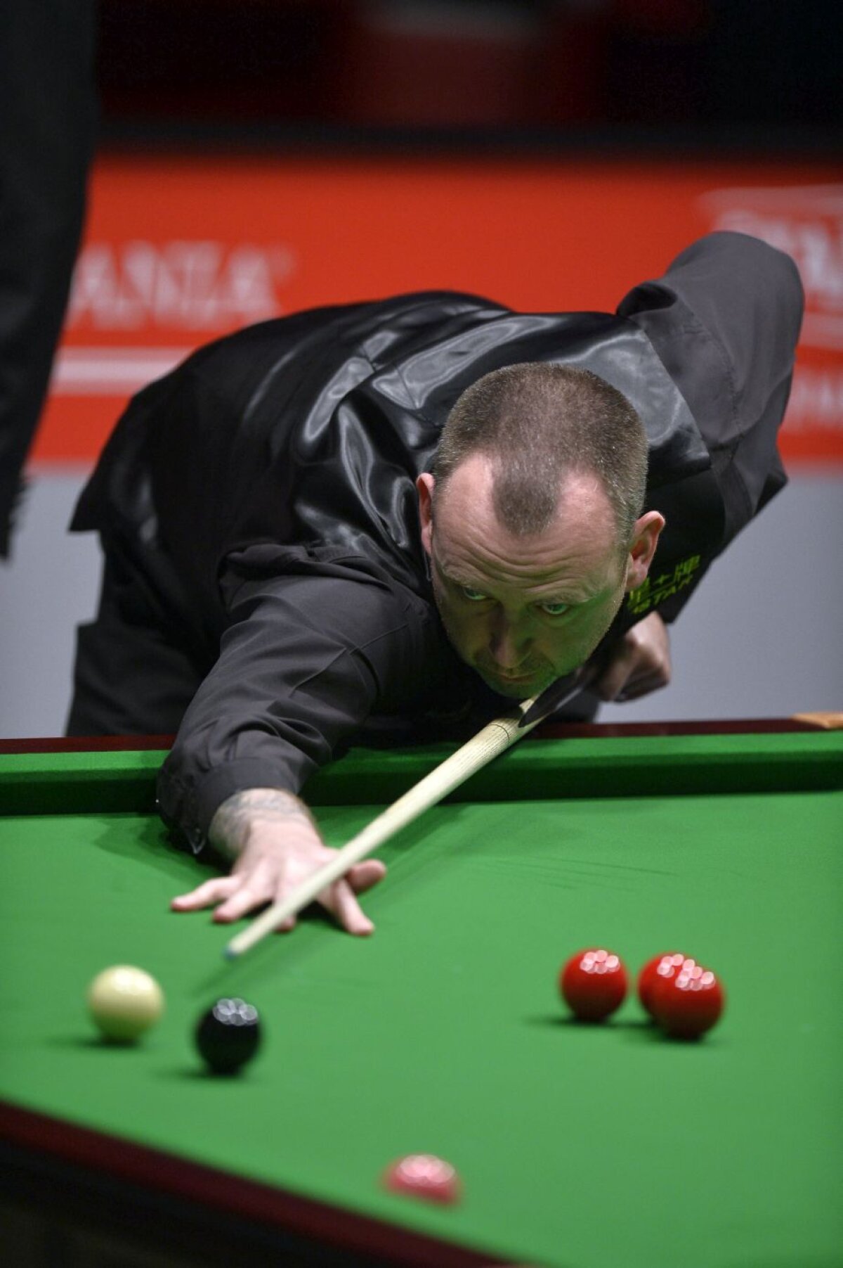 VIDEO+FOTO Seară de gală la București! Cei mai buni patru jucători de snooker din lume au oferit un spectacol de senzație » Toate detaliile!