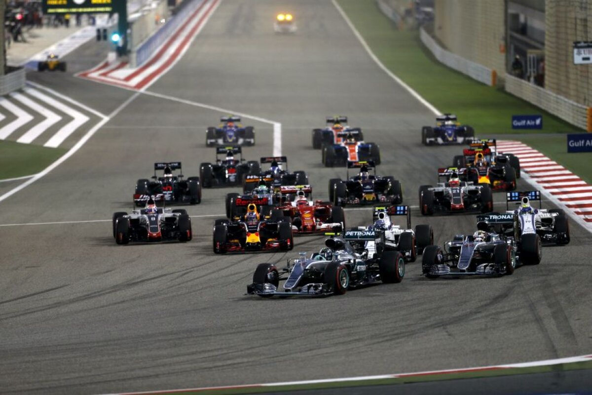 FOTO Nico Rosberg se impune în Bahrain! » Vettel și Hamilton au avut de suferit după un start nebun