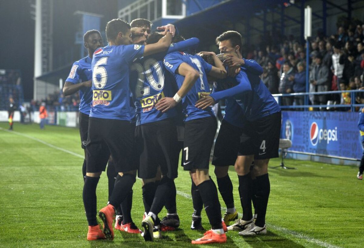 VIDEO+FOTO Dinamo întoarce pe terenul Viitorului și reușește prima victorie în play-off, 2-1!