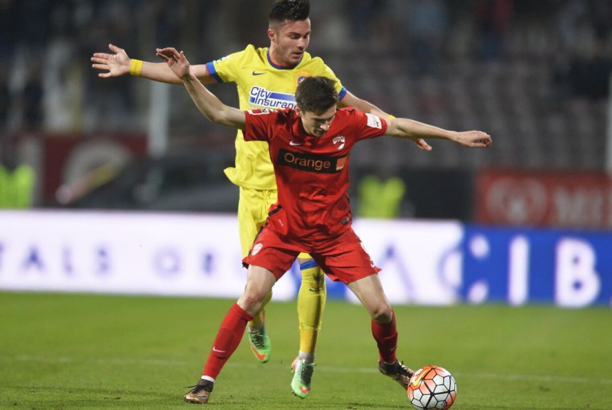    Retragere în glorie » Manny Pacquiao a agățat mănușile în cui după ce l-a învins pe Timothy Bradley