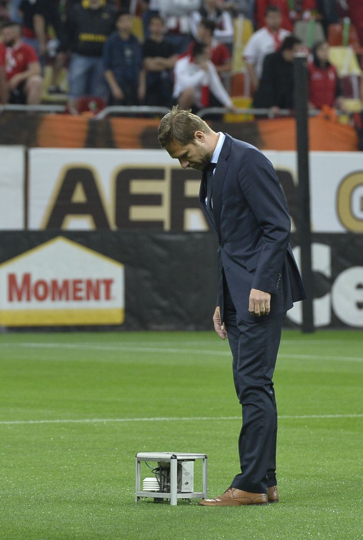 FOTO Jucătorii și arbitrii, la inspecția gazonului » Imagini de ultimă oră de la Arena Naţională, înainte de derby 